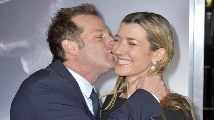 Hər kəs bu FACİƏDƏN DANIŞIR: məşhur prodüserin 39 yaşlı xanımı... - FOTOlar