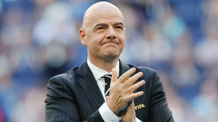 FİFA prezidetindən qeyri-adi təklif: Futbolçuların qiymətini belə hesablayaq