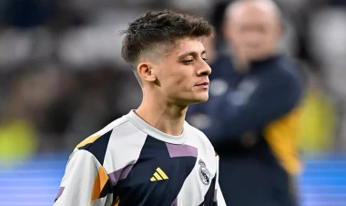 Arda Gülər görüntüləri ilə diqqət çəkdi - Əgər forma geyinmək şansı olsaydı... - FOTOlar