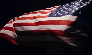 ABŞ-də Texas böhranı: 50 ulduzdan biri  sönür