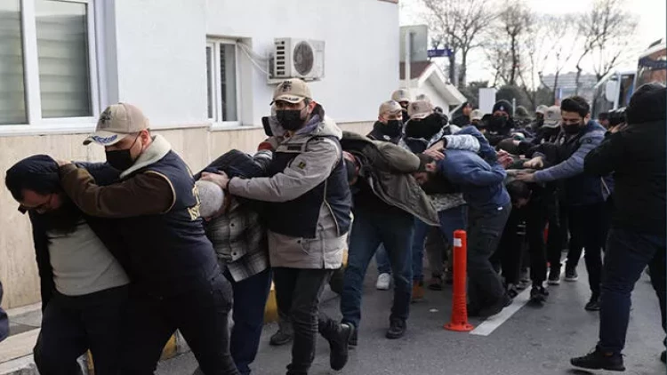 İstanbulda kilsəyə hücumla bağlı 25 nəfər həbs olundu