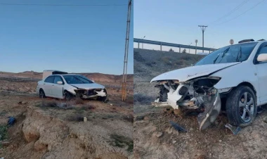 Hacıqabulda maşın dərəyə aşıb: Xəsarət alanlar var - FOTO