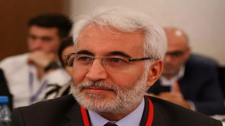 Türkiyəli jurnalist Azərbaycandakı Prezident seçkilərindən yazdı