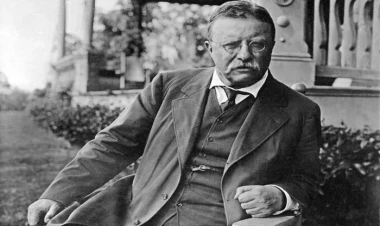 Litrlərlə qəhvə içən, yumruq zərbəsindən gözünü itirən ABŞ PREZİDENTİ - FOTO