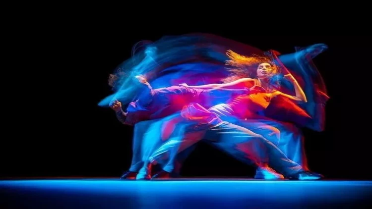 Cinsi azlıqlar Rusiyanın bu şəhərində “çılpaq gecə” təşkil etdilər: Ara qarışdı