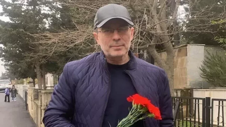 Hacı Mövsüm Amerikaya qaçmaq istəyib?