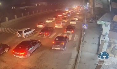 Zabrat yolundakı tıxacla bağlı sürücülərə ŞAD XƏBƏR - VİDEO