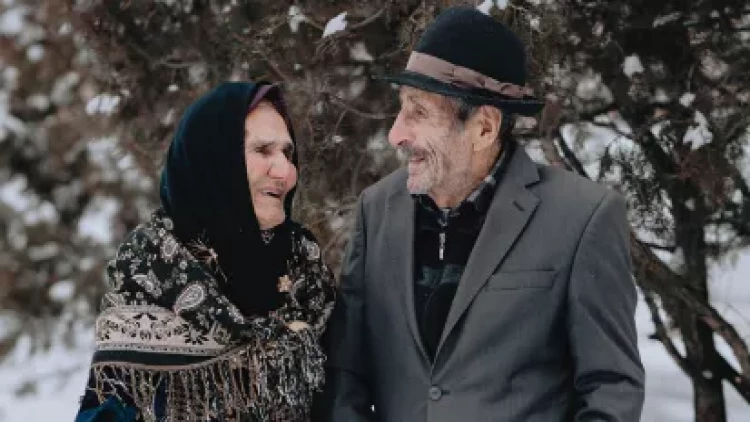 Azərbaycanda örnək ailə: 75 ildir evlidirlər... - FOTO