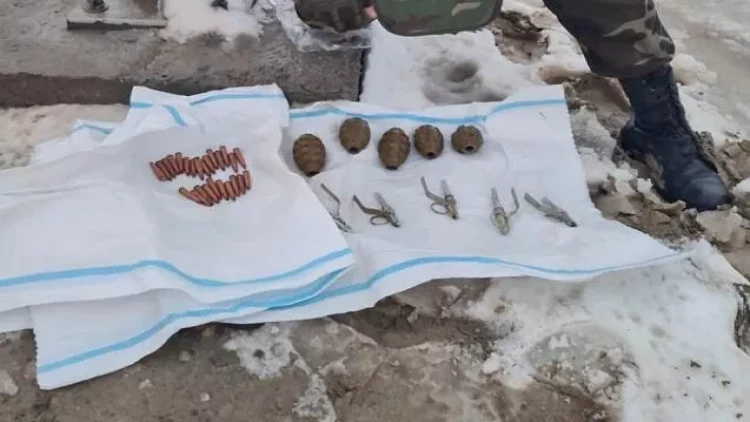 Qobuda 5 qumbara tapıldı