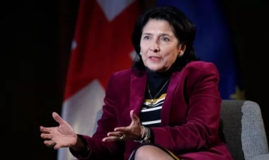 Gürcüstan prezidentinə Paşinyanla görüşə icazə verilməyib