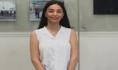 İlk dəfə səs verəcək seçici: “Bu seçki tarixi hadisə kimi yaddaşımda qalacaq”