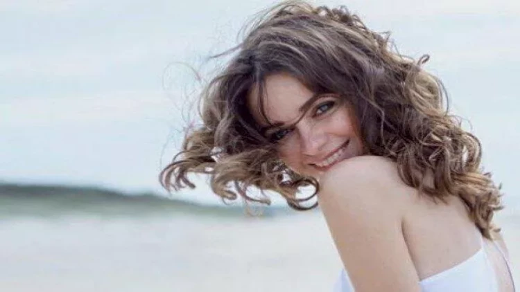 Belə qadınlar kişiləri özlərinə valeh edir -  Detallar