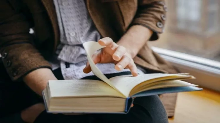 Lənətlənmiş şeir - Bunu oxuyanlar ölür