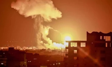 Bu ölkədə 60 ton qaz daşıyan maşın partladı: 24 nəfər öldü - VİDEO