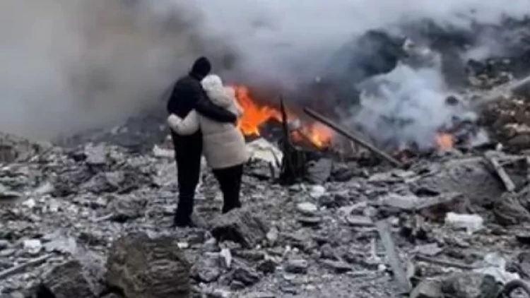 Ukrayna kütləvi raket hücumuna məruz qaldı: Ölənlər və yaralananlar var - FOTOlar