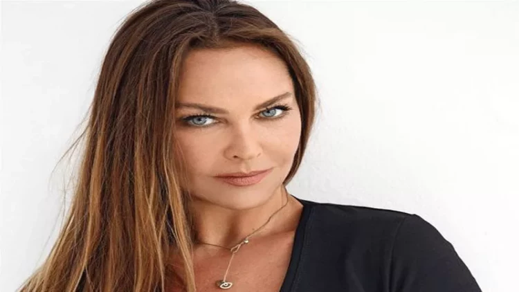 Hülya Avşarın reklam qonorarı GÜNDƏM OLDU