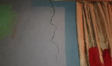 Zəlzələ Kürdəmirdə evlərdə fəsadlar TÖRƏTDİ - VİDEO