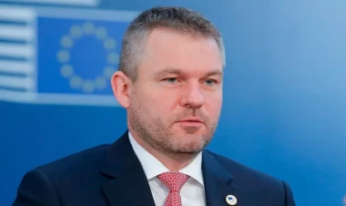 Slovakiya parlamentinin sədri prezidentliyə namizəd olmaq niyyətindədir