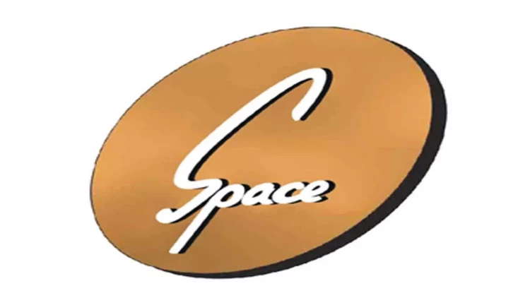 Tanınmış aparıcı Space-dən getdi