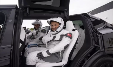 Türkiyənin kosmosa ilk səyahətindən tarixi FOTOlar