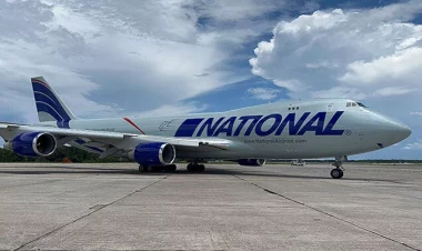 “National Airlines”in təyyarəsi Bakıya təcili eniş etdi