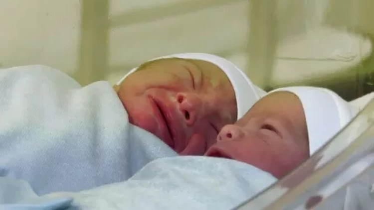 Azərbaycanda oğlan uşaqları çoxluq təşkil edir - Ciddi problemlər olacaq - VİDEO