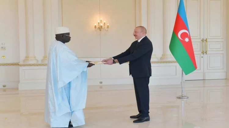 Prezident Seneqalın yeni təyin olunmuş səfirini qəbul edib - FOTO