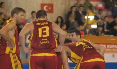 “Qalatasaray”ın sabiq ulduzu ürəktutmadan ÖLDÜ - FOTOlar