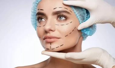 Bakıda estetik əməliyyatla bağlı ŞİKAYƏT: “10 min manat verməsən, səni biabır edəcəyəm” - FOTO