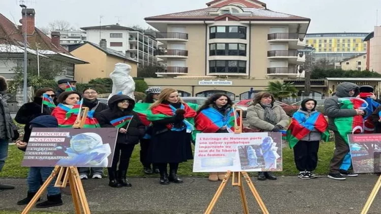 Evian sakinləri: “Şəhərimizdə Natəvanın heykəlinə qarşı vandallıq yolverilməzdir”