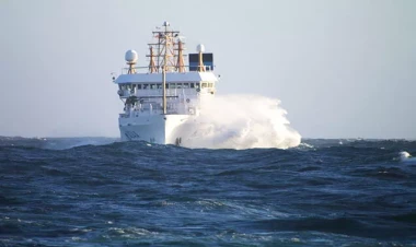 Dənizçilik sahəsində xidmətlərə görə yeni rüsumlar qüvvəyə minib