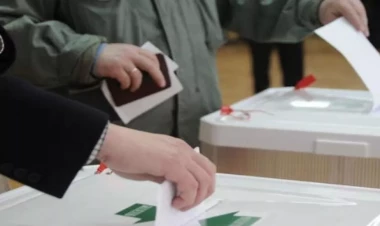 Naxçıvanda ən yaşlı seçicinin 104 yaşı var