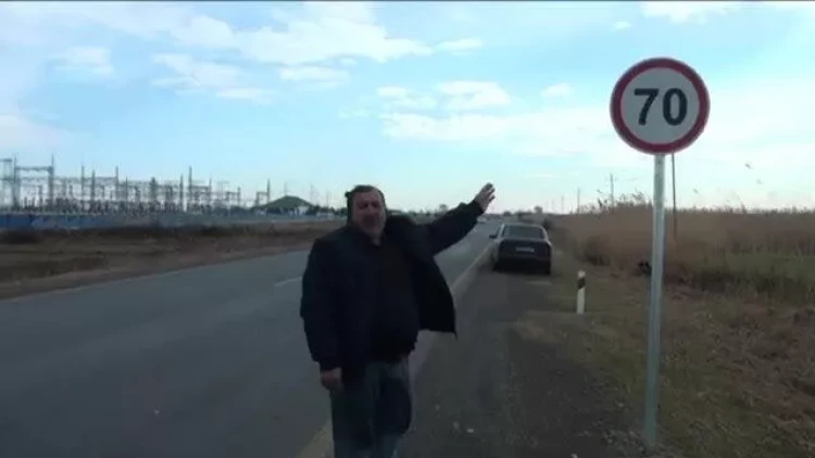 Sürücülər bu yolda cərimələndi - Sürət həddi 70 qoyulub, amma... - VİDEO