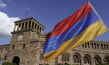 Ermənistanda fəxri adlar ləğv edilir