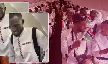 Futbolçu huşunu itirdi, milli komandanın təyyarəsi təcili eniş etdi - FOTOlar