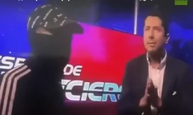 Aparıcılar canlı efirdə belə girov götürüldü - VİDEO