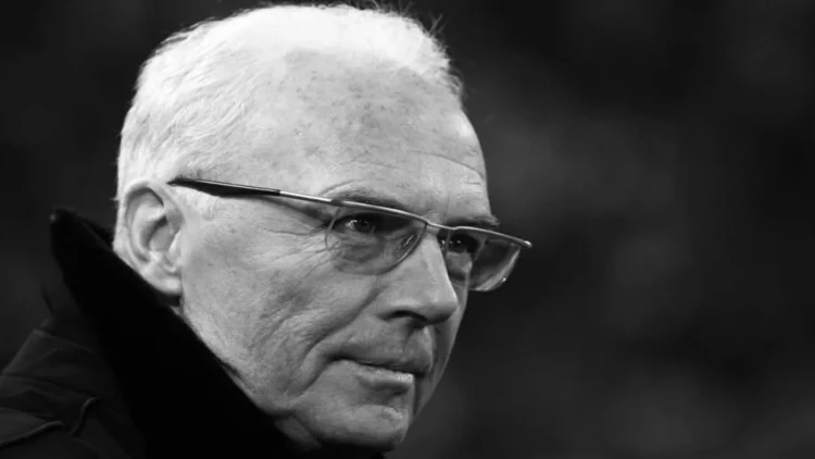 Əfsanəvi futbolçu Frans Bekkenbauer vəfat etdi