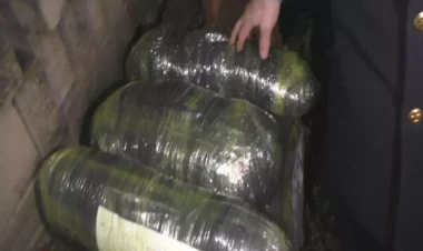 Xarici narkotacirlərin Azərbaycana göndərdiyi 19 kiloqram narkotik dövriyyədən çıxarıldı - FOTOlar