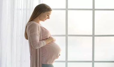 Səhiyyə Nazirliyi hamilə qadınlara çağırış edib