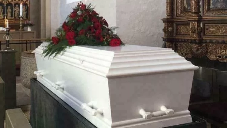 Məşhur filmin rejissoru öldü - FOTO