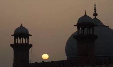 200 dollara ərinə məscid videosu çəkdirən qadın saxlanıldı - MOSSAD əməliyyatının detalları - FOTOlar