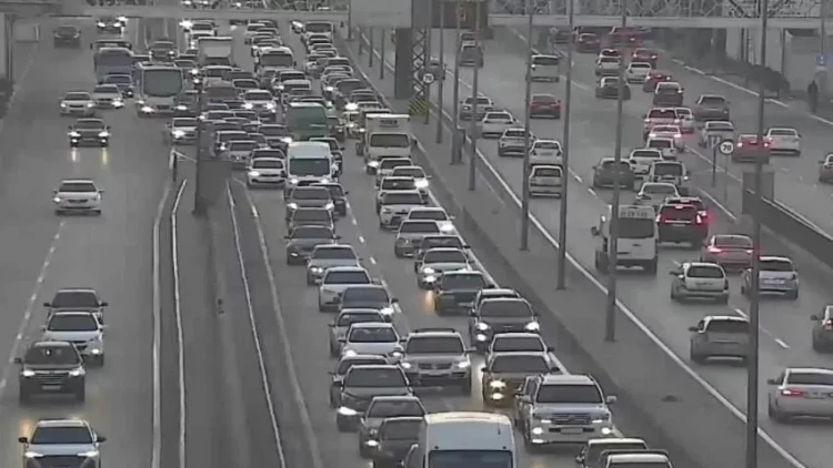 Bakının bəzi yollarında tıxac yarandı - FOTO