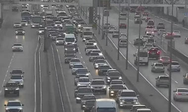 Bakının bəzi yollarında tıxac yarandı - FOTO