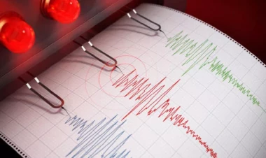 Yaponiyada qeyri-adi zəlzələlər baş verdi