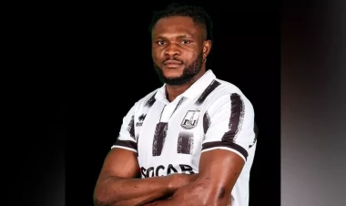 “Neftçi” Aaron Olanare ilə yollarını ayırıb