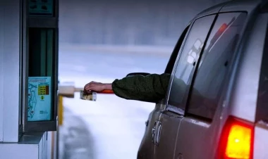 Bu yoldan istifadə edən sürücülərdən əlavə ödəniş alınır? - VİDEO