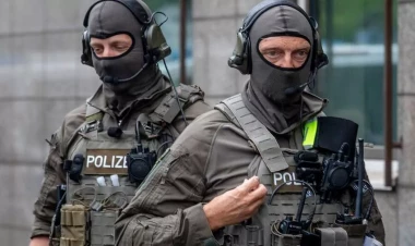 Almaniyada bərədə vitse-kanslerlə bağlı baş vermiş insident araşdırılır