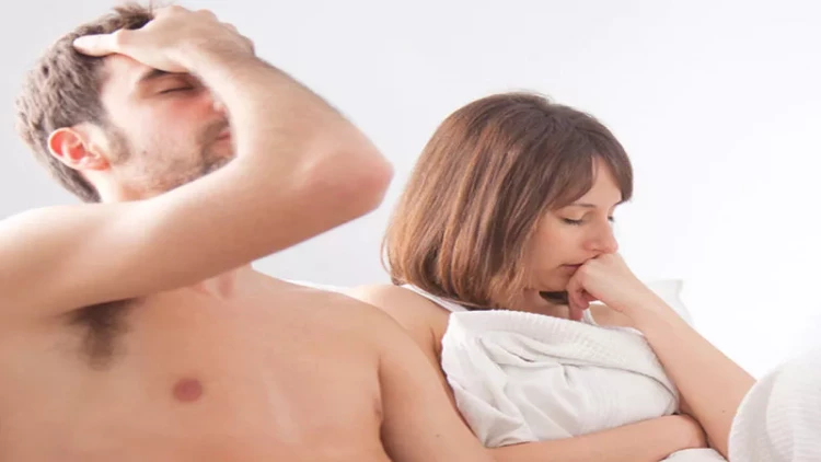 Ər-arvadın illərlə bir evdə küsülü qalmaları nikahlarını batil edərmi?