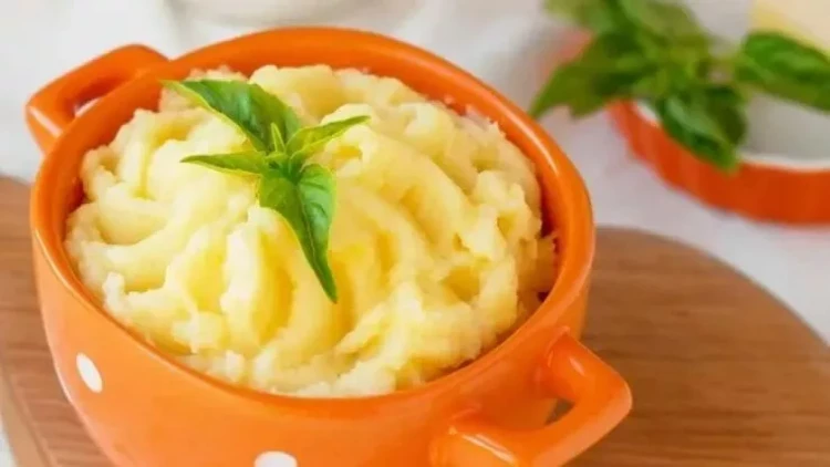 Püre hazırlamaq üçün kartof nə qədər qaynadılmalıdır?