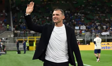 “Milan”ın əfsanəsi Azərbaycan millisindən gələn təklifi geri çevirdi